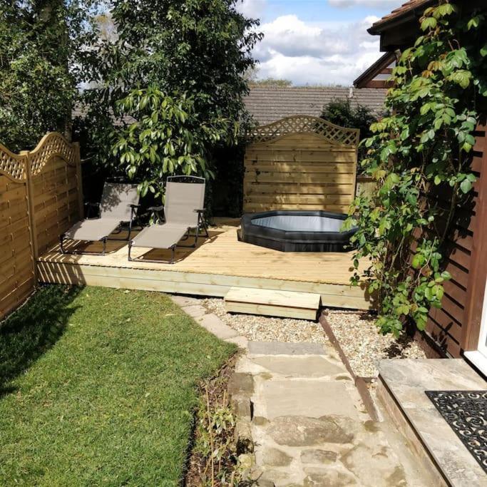 The Retreat Vila Chelwood Gate Exterior foto